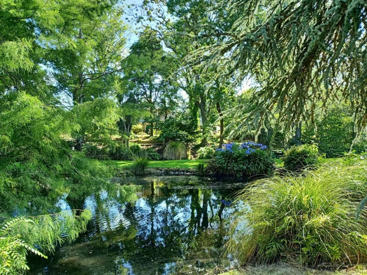Апартаменты Rose & Stream Retreat Waikuku Экстерьер фото